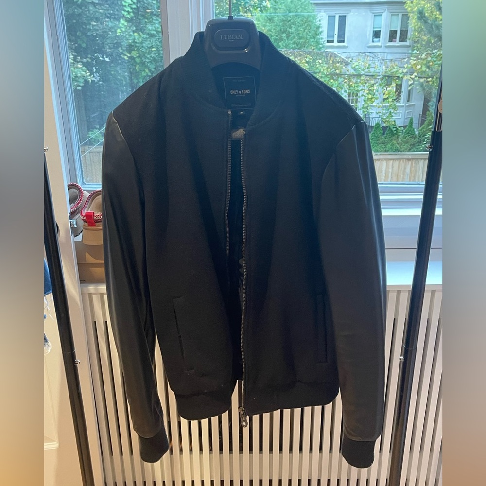 Men’s Bomber Jacket